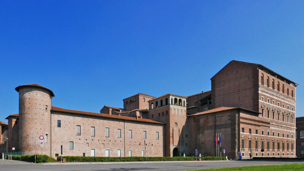 Palazzo Farnese (foto Roberto Dassoni)